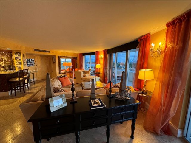 Apartment for sale  Unit #1023 & 1123 - photo 5692752