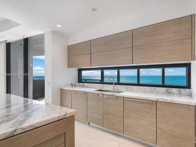 Apartment for rent  Unit #5001 - photo 5770907