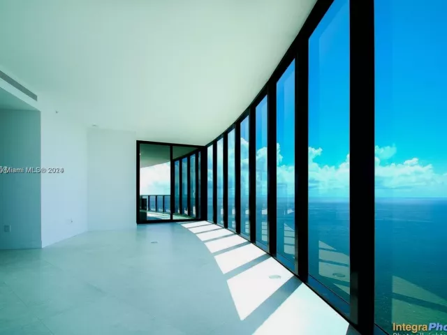 Apartment for rent  Unit #5001 - photo 5770904