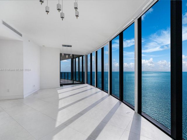 Apartment for rent  Unit #5001 - photo 5770911