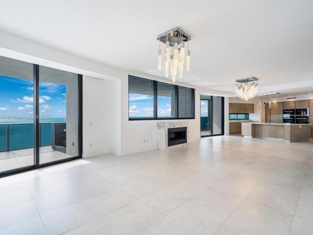 Apartment for rent  Unit #5001 - photo 5770914