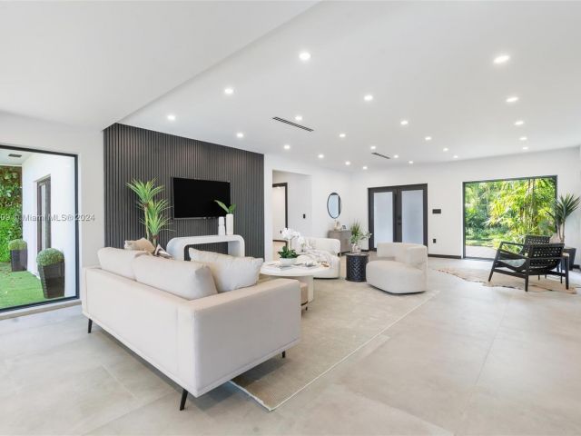 Home for sale at 2261 NE 192nd St - photo 5715342