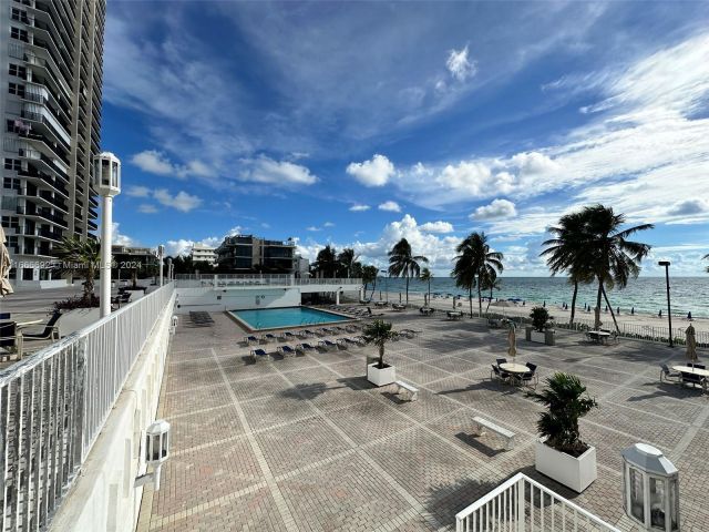 Apartment for sale  Unit #904 - photo 5629724