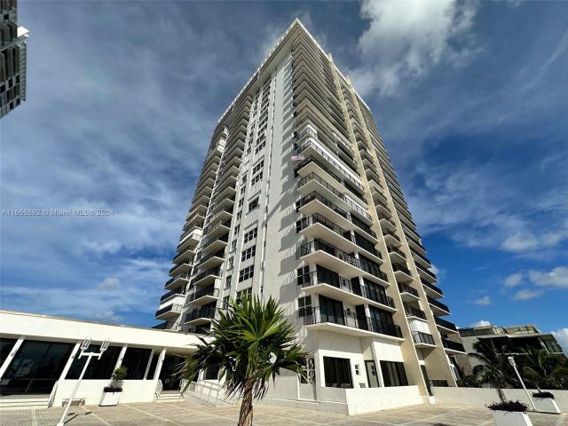 Apartment for sale  Unit #904 - photo 5629742