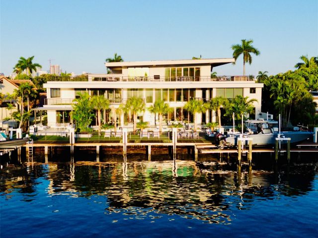 Home for sale at 600 5th Key Dr - photo 5806857