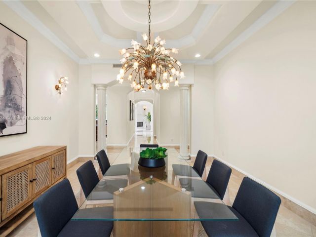 Home for sale at 5770 La Luneta Ave - photo 5552066