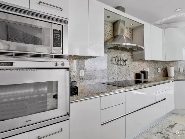 Apartment for rent  Unit #2602 - photo 5696119