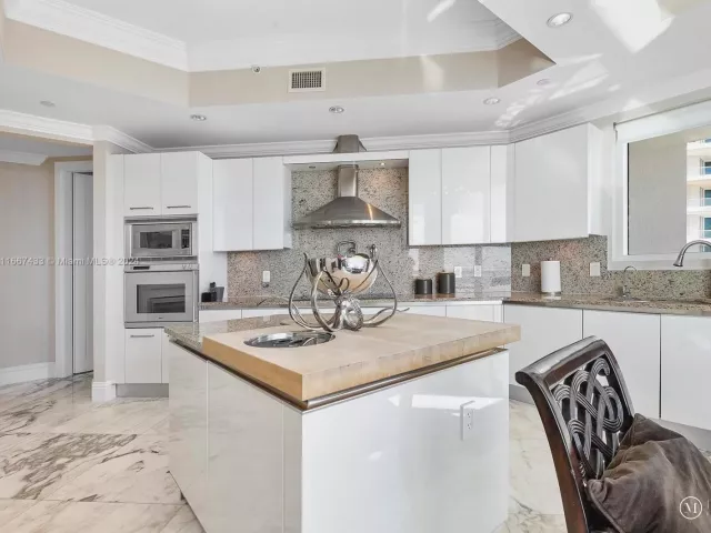 Apartment for rent  Unit #2602 - photo 5696120