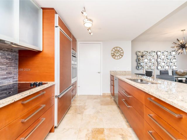 Apartment for rent  Unit #2907 - photo 5672846