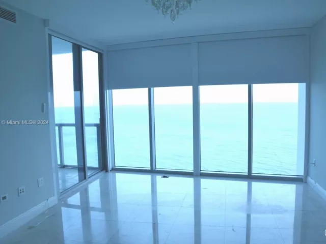 Apartment for sale  Unit #3208 - photo 5670361