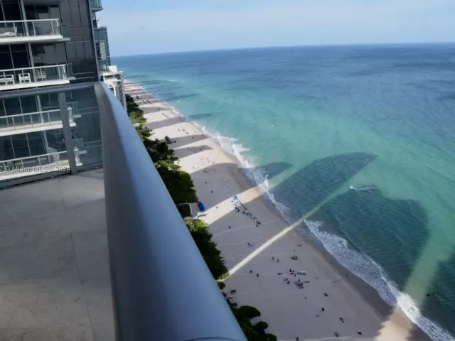 Apartment for sale  Unit #3208 - photo 5670367