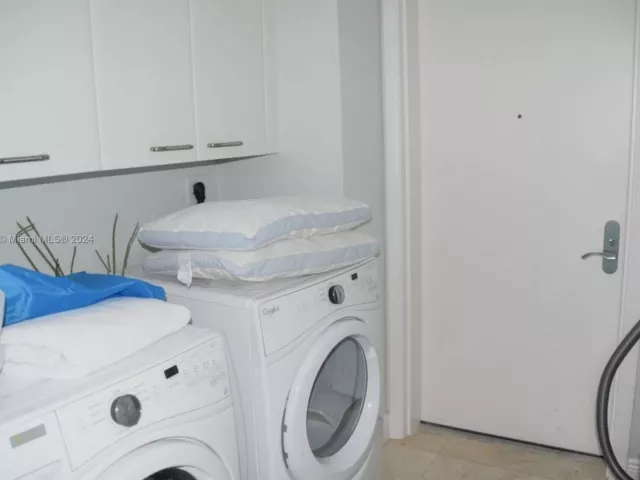 Apartment for sale  Unit #3208 - photo 5670351