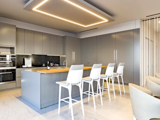 5-bedroom home for sale in Sunny Isles Beach - 262 189th Ter - MondialRealty