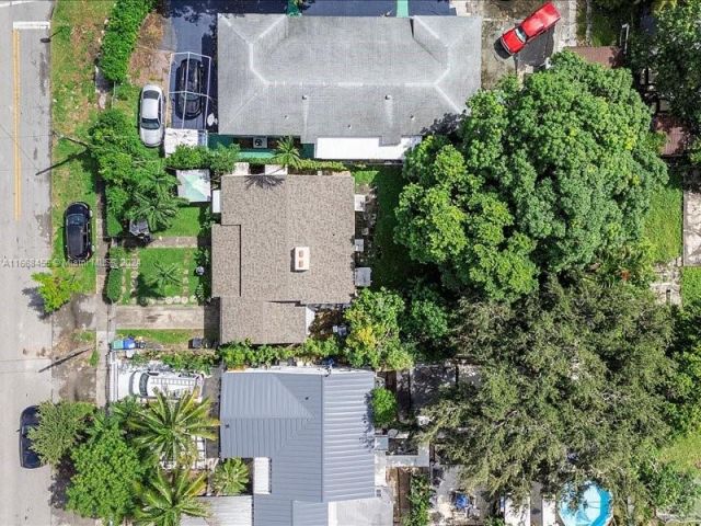 Home for sale at 1810 NW 16th Ter - photo 5730708