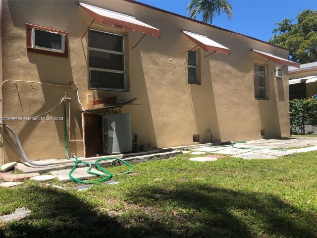 Home for sale at 1810 NW 16th Ter - photo 5730720