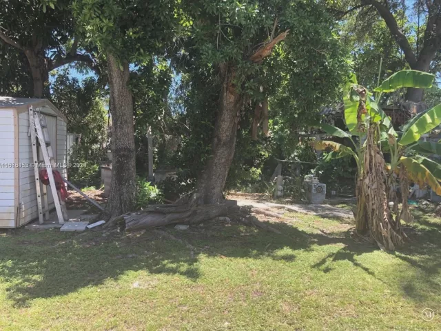 2-bedroom home for sale in Miami - 1810 NW 16th Ter - MondialRealty