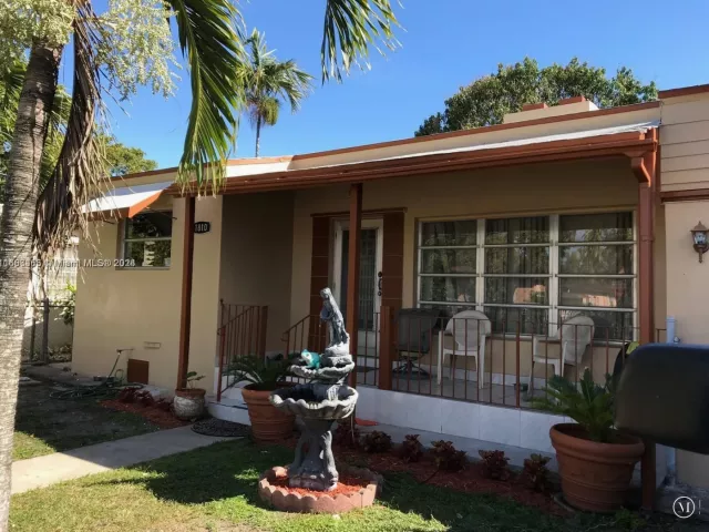 2-bedroom home for sale in Miami - 1810 NW 16th Ter - MondialRealty