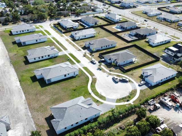 Home for sale at 16677 SW 292 ST - photo 5752834