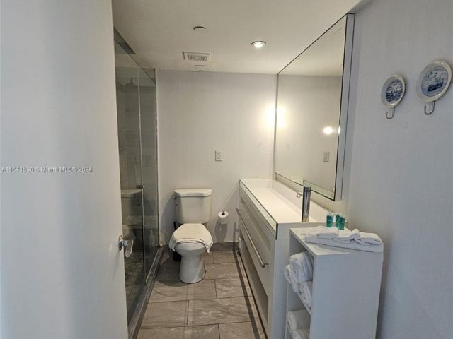 condo for sale in Miami Beach - 1100 West Ave 908 - MondialRealty