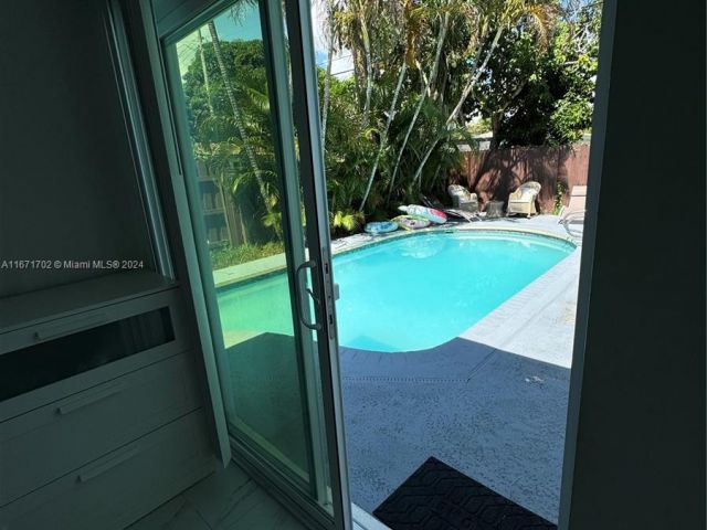 Home for sale at 1829 NE 176th St - photo 5581258