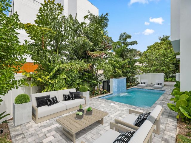 Home for sale at 204 Osceola Park Lane - photo 6265063