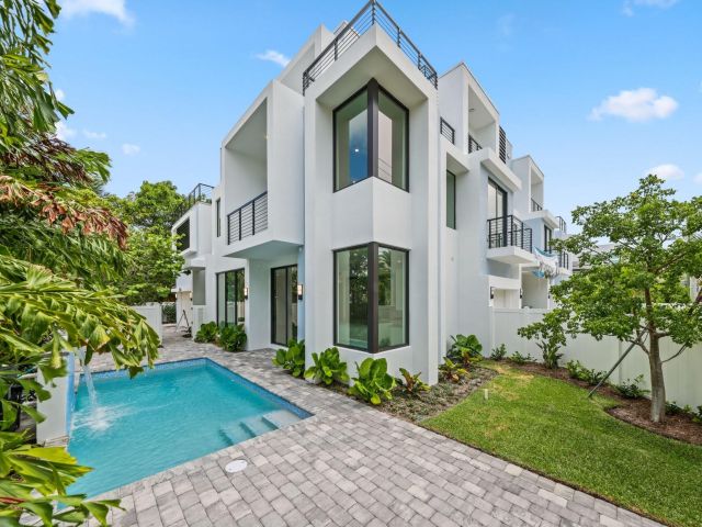 Home for sale at 204 Osceola Park Lane - photo 6265064