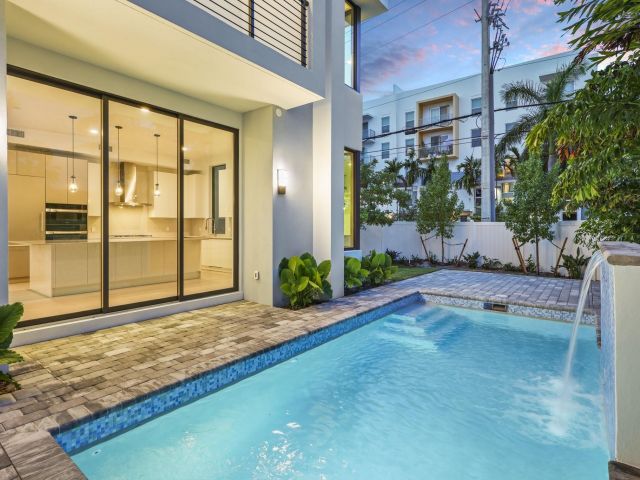 Home for sale at 204 Osceola Park Lane - photo 6265073