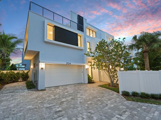 Home for sale at 204 Osceola Park Lane - photo 6265079