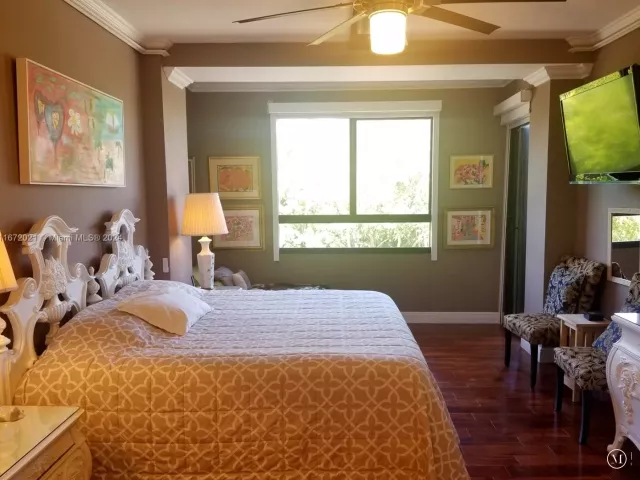 Apartment for rent  Unit #430 - photo 5647352