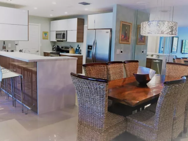 Apartment for rent  Unit #430 - photo 5647360