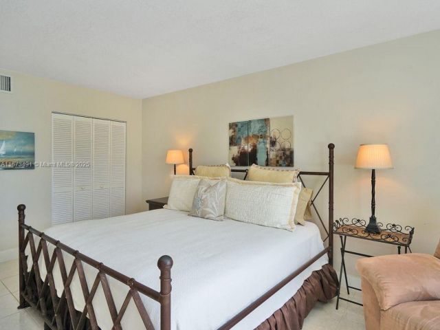 Apartment for sale  Unit #1216 - photo 7514361