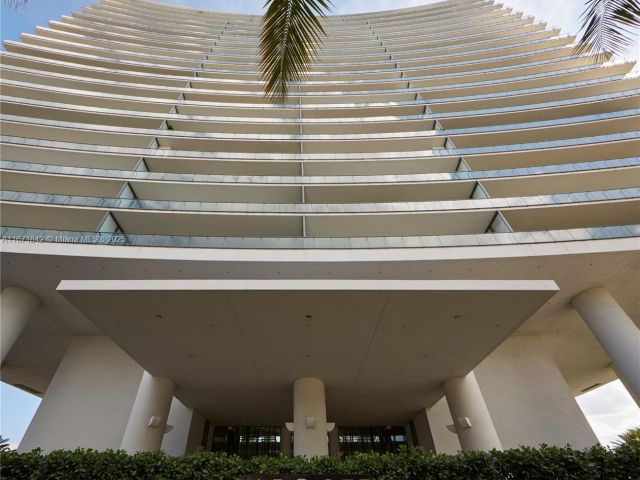 Apartment for sale  Unit #901 - photo 6109435