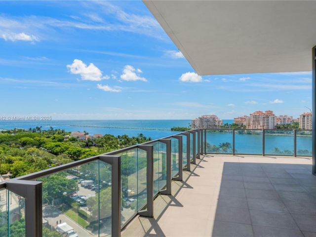 Apartment for sale  Unit #901 - photo 6109437