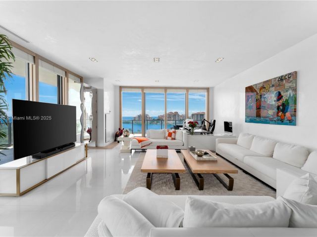 Apartment for sale  Unit #901 - photo 6109443