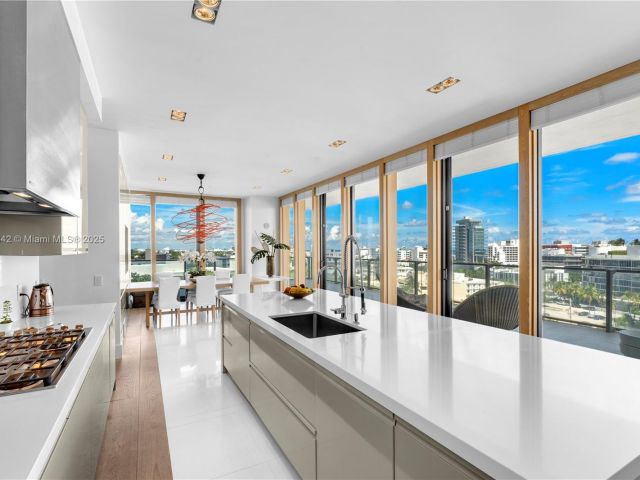 Apartment for sale  Unit #901 - photo 6109446