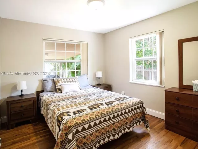 3-bedroom home for sale in Hollywood - 1531 Moffett St - MondialRealty