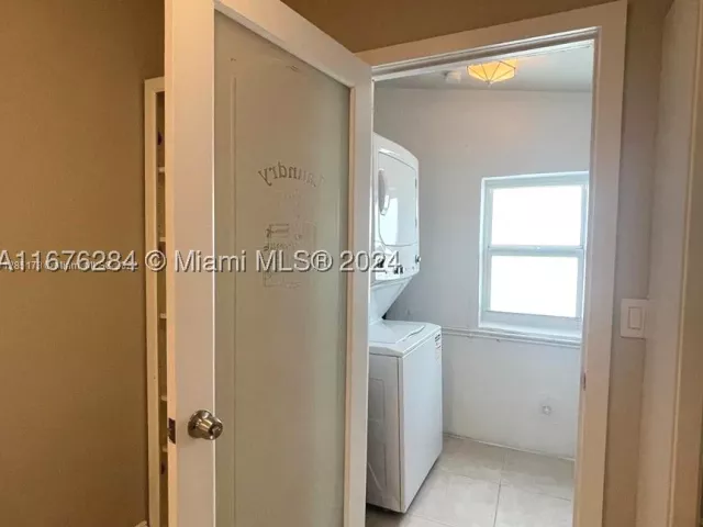 3-bedroom home for sale in Hollywood - 1531 Moffett St - MondialRealty