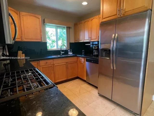 3-bedroom home for sale in Hollywood - 1531 Moffett St - MondialRealty