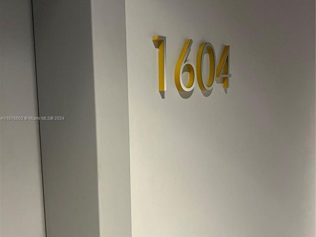 Apartment for sale  Unit #1604 - photo 5605994