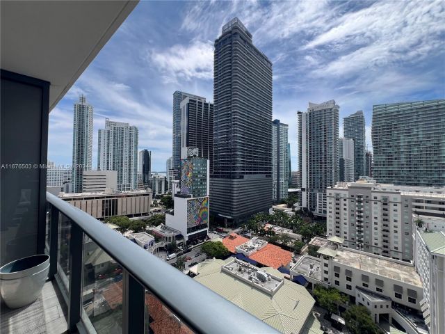 Apartment for sale  Unit #1604 - photo 5606005