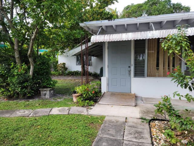 Home for sale at 1309 NW 3rd Ave - photo 5982719