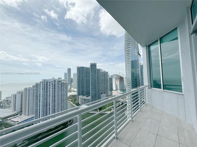 Apartment for sale  Unit #LPH 19 - photo 5638759