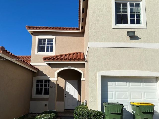 3-bedroom home for rent in Homestead - 1258 NE 5th St 1234 - MondialRealty