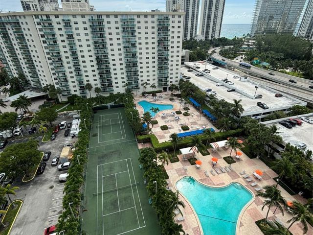 Apartment for sale  Unit #1610 - photo 6222737