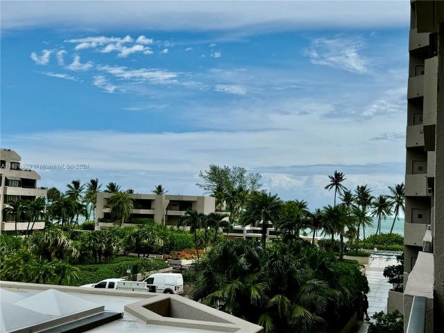 Apartment for rent  Unit #324 - photo 5647911