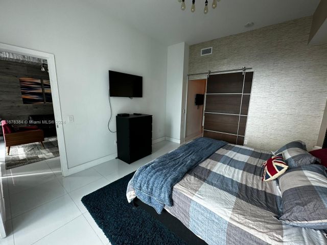 Apartment for sale  Unit # - photo 5622397
