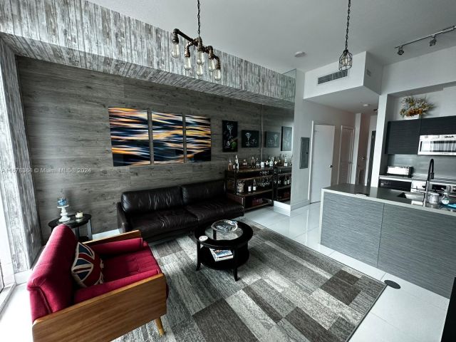 Apartment for sale  Unit # - photo 5622398