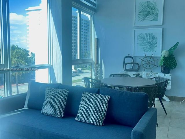 Apartment for sale  Unit #BAY21 - photo 5685237