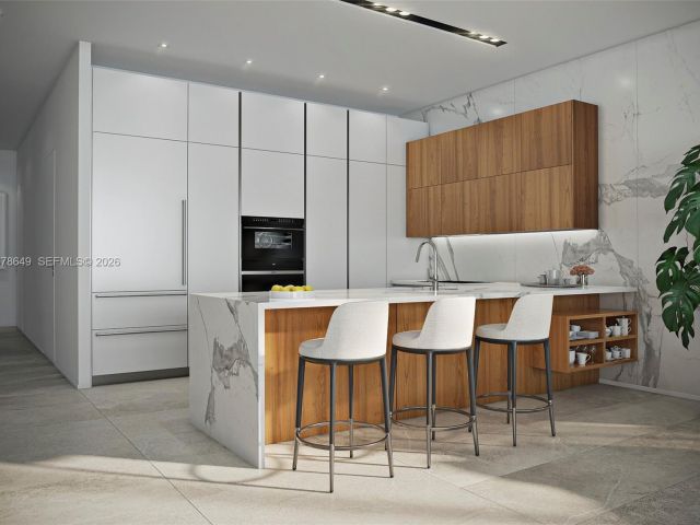 4-bedroom condo for sale in Miami - 1400 Biscayne Boulevard 5104 - MondialRealty