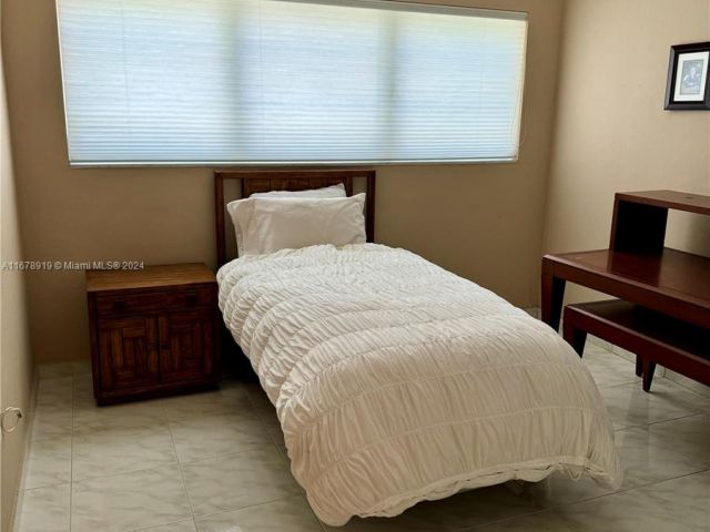 Home for sale at 3440 NE 170th St - photo 5732442